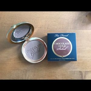 SOLD! Too Faced - Chocolate 🍫 Gold Soleil Bronzer